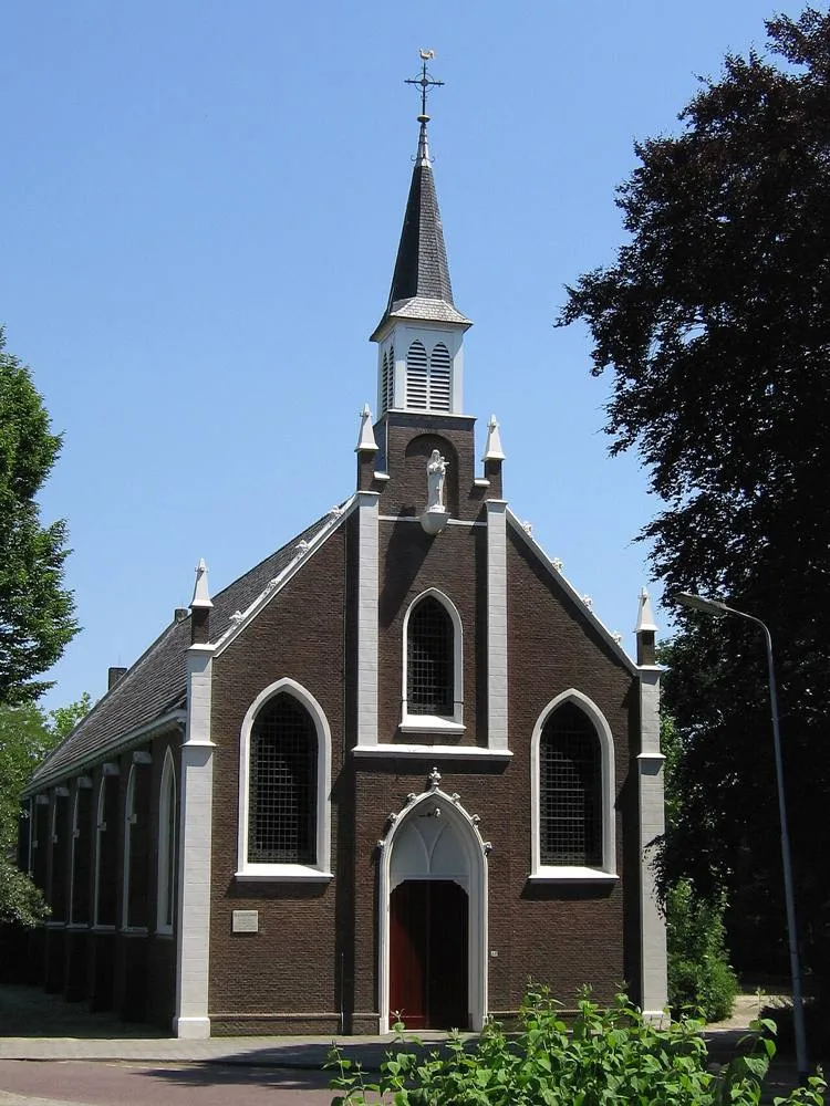Ovezande: OvezandeKerkje1